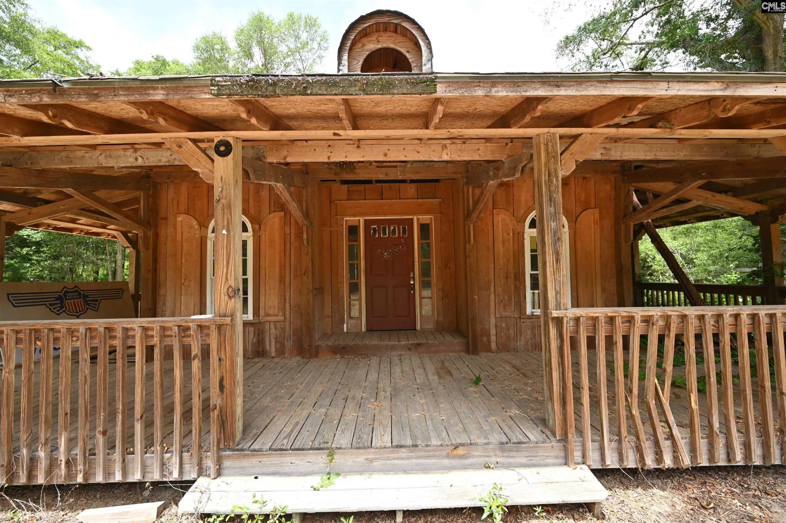 122 Hanson Curtis Road