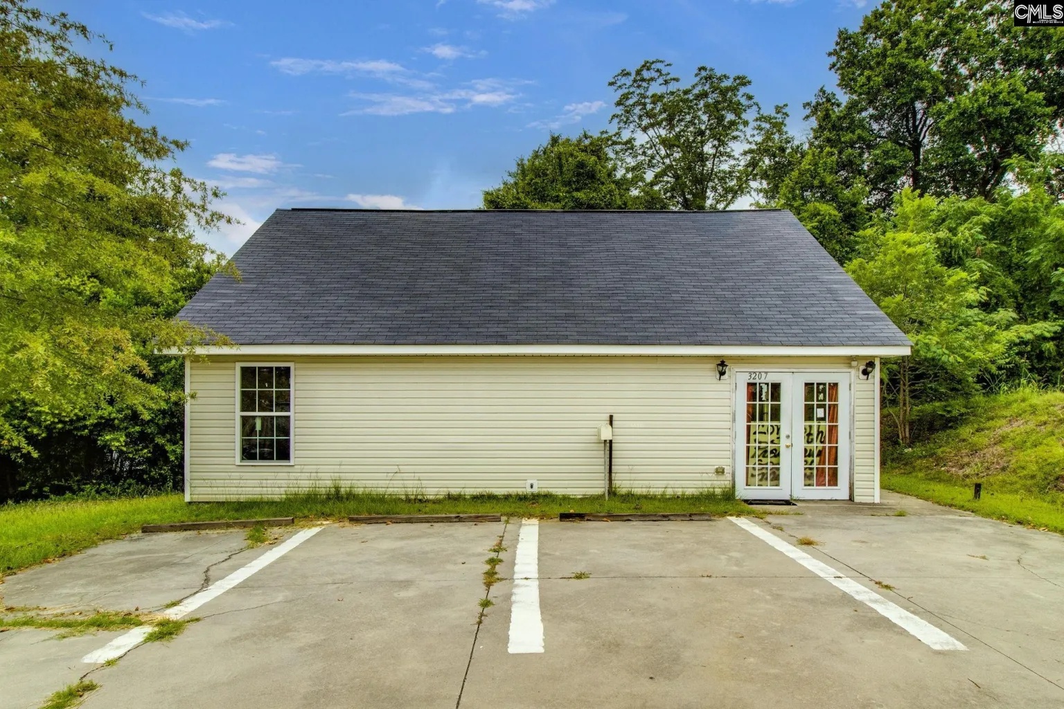 3207 Piedmont Avenue