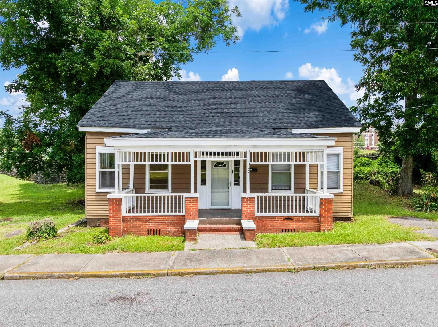 214 Dutton Street