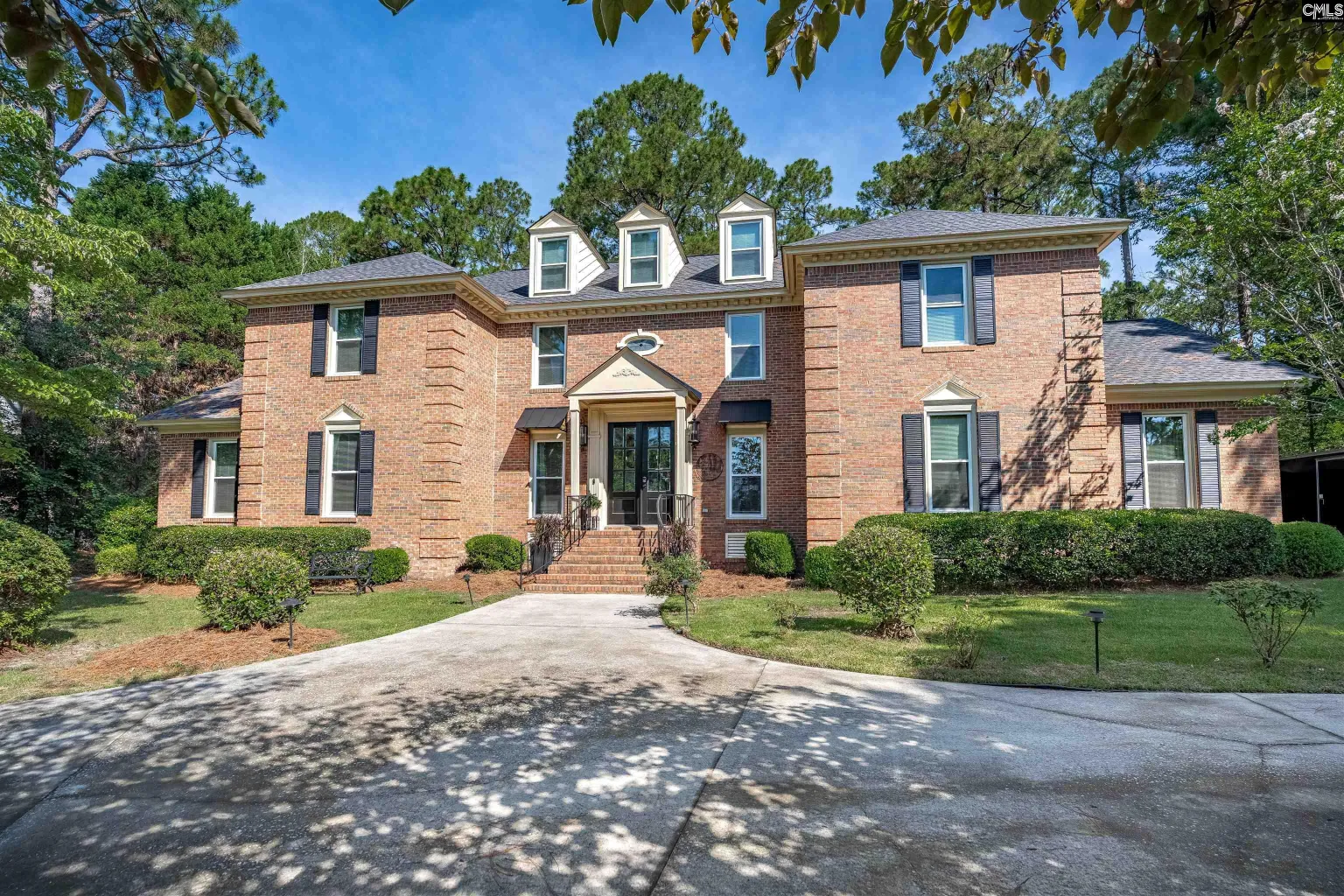 208 Mallet Hill Road