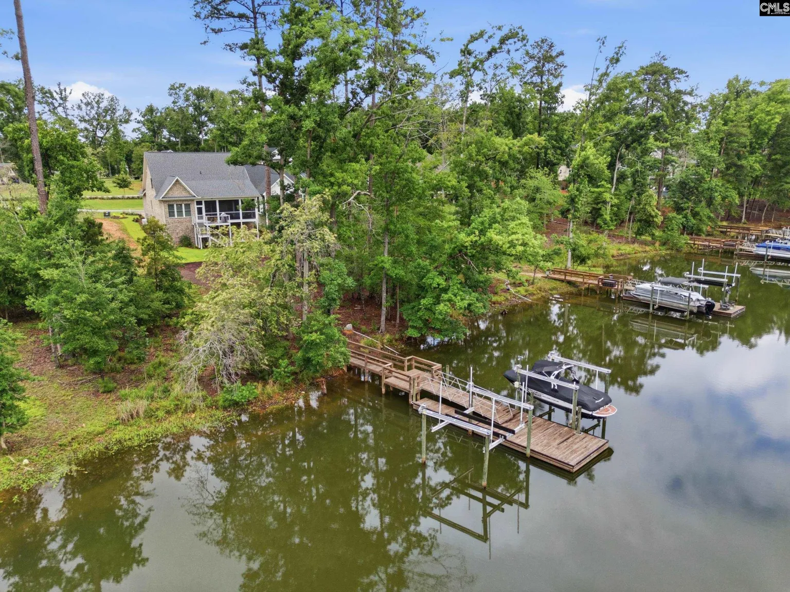 32 Shoreview Drive