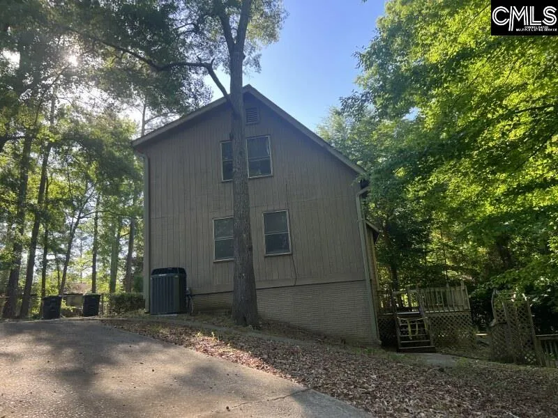 119 Rodborough Road