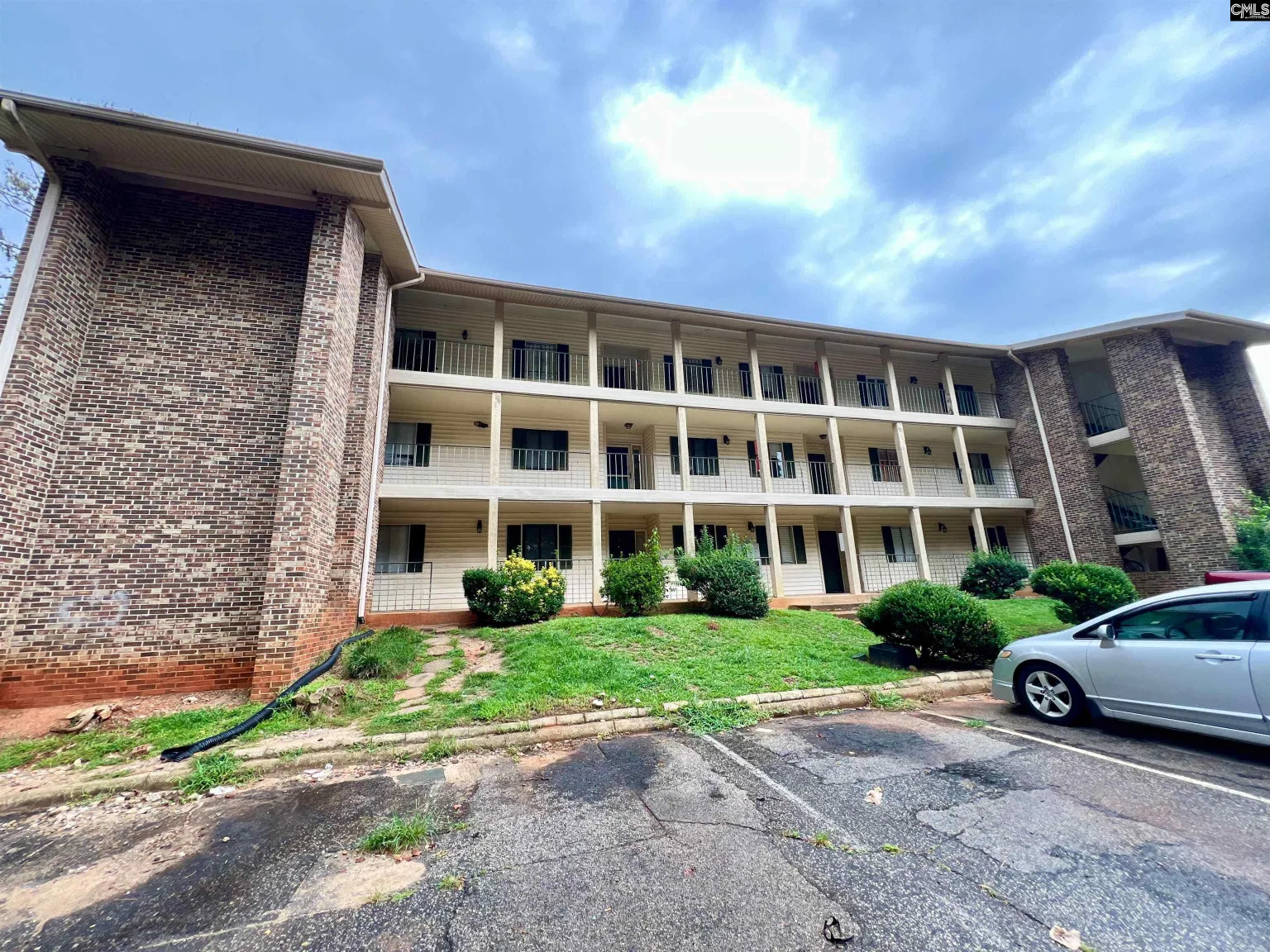 1208 Bush River Road