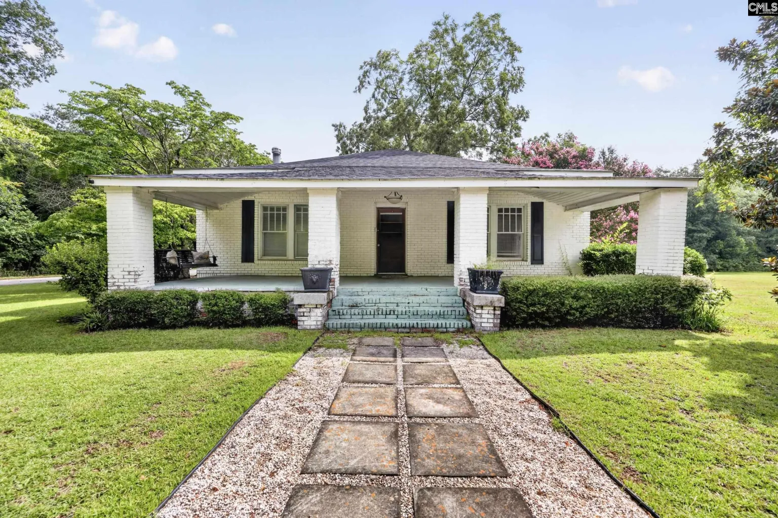 304 Blackmon Street