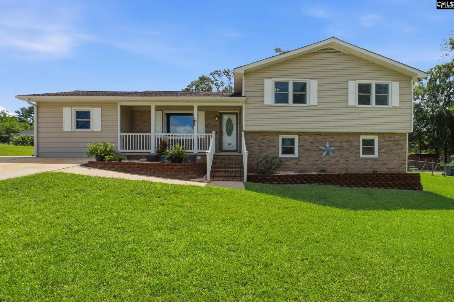 220 Hunstanton Drive