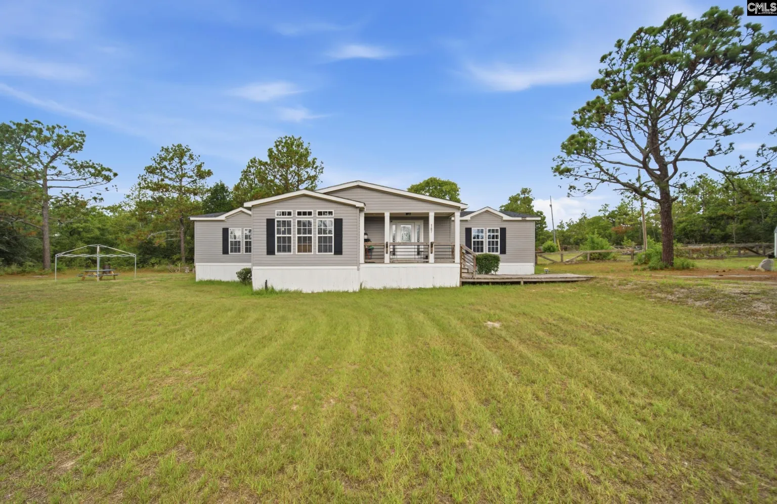 147 Scrub Oak Road