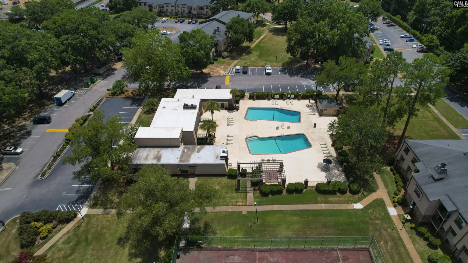 911 Old Manor Road
