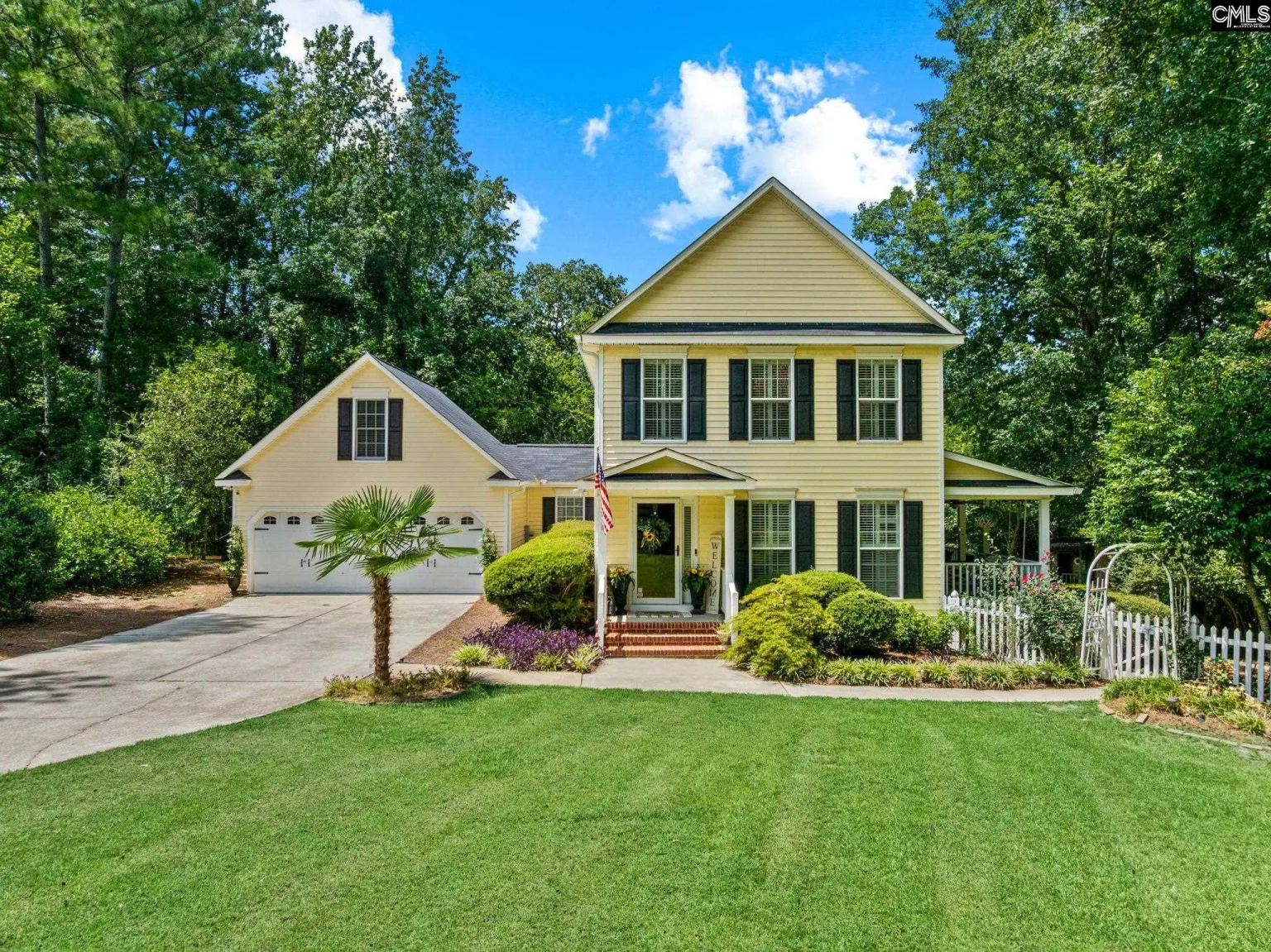 50 Edens Lane