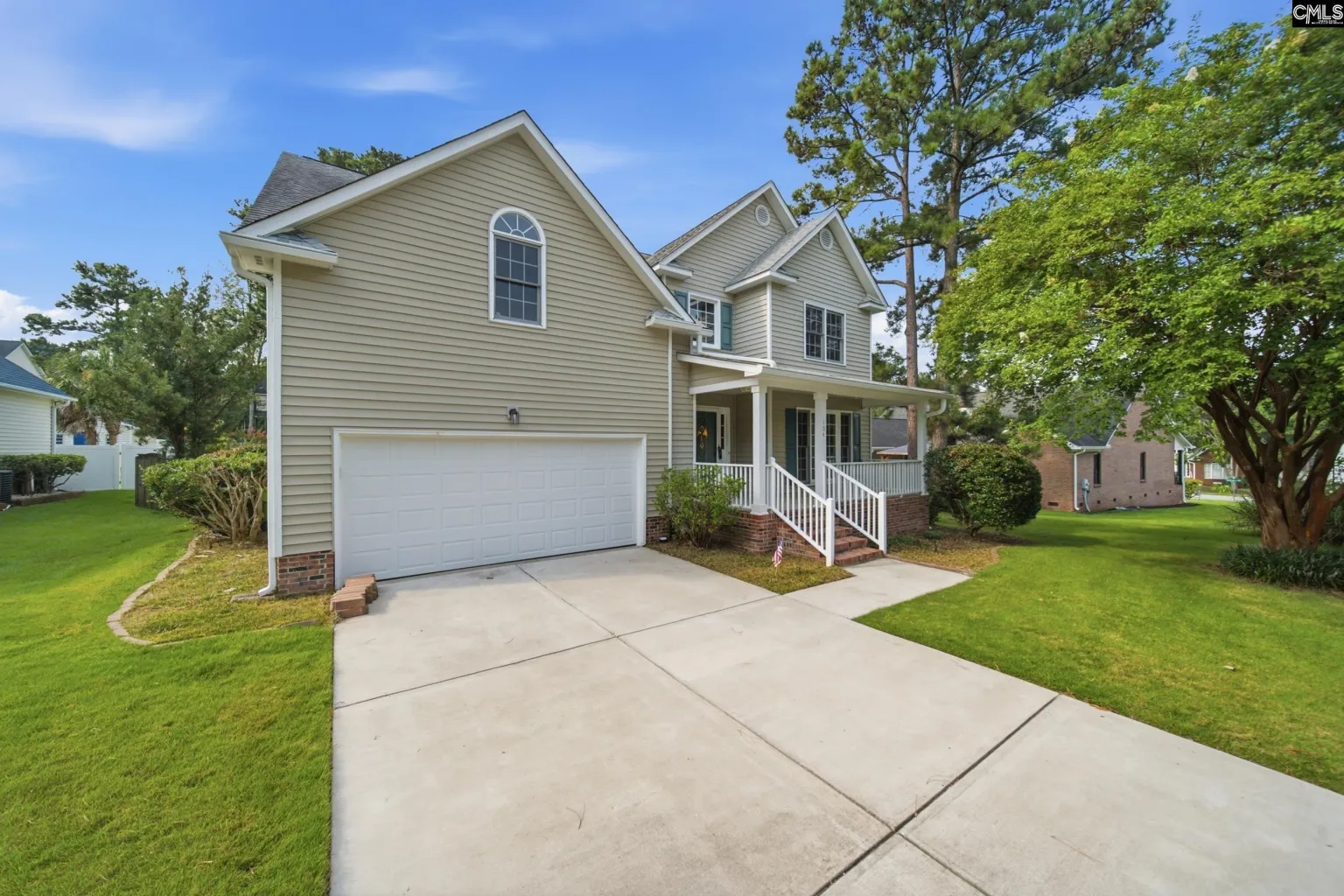 104 Hampton Way