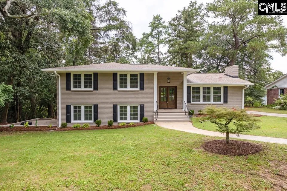 4661 Oakwood Drive