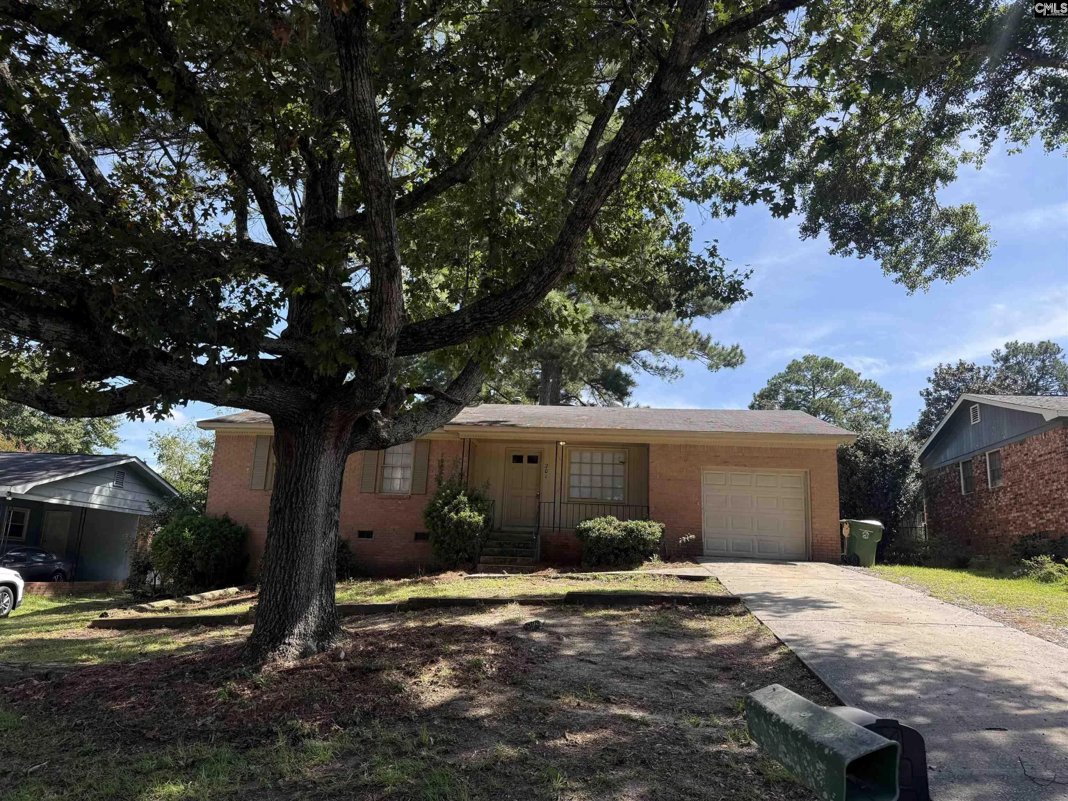 201 Ramblewood Drive