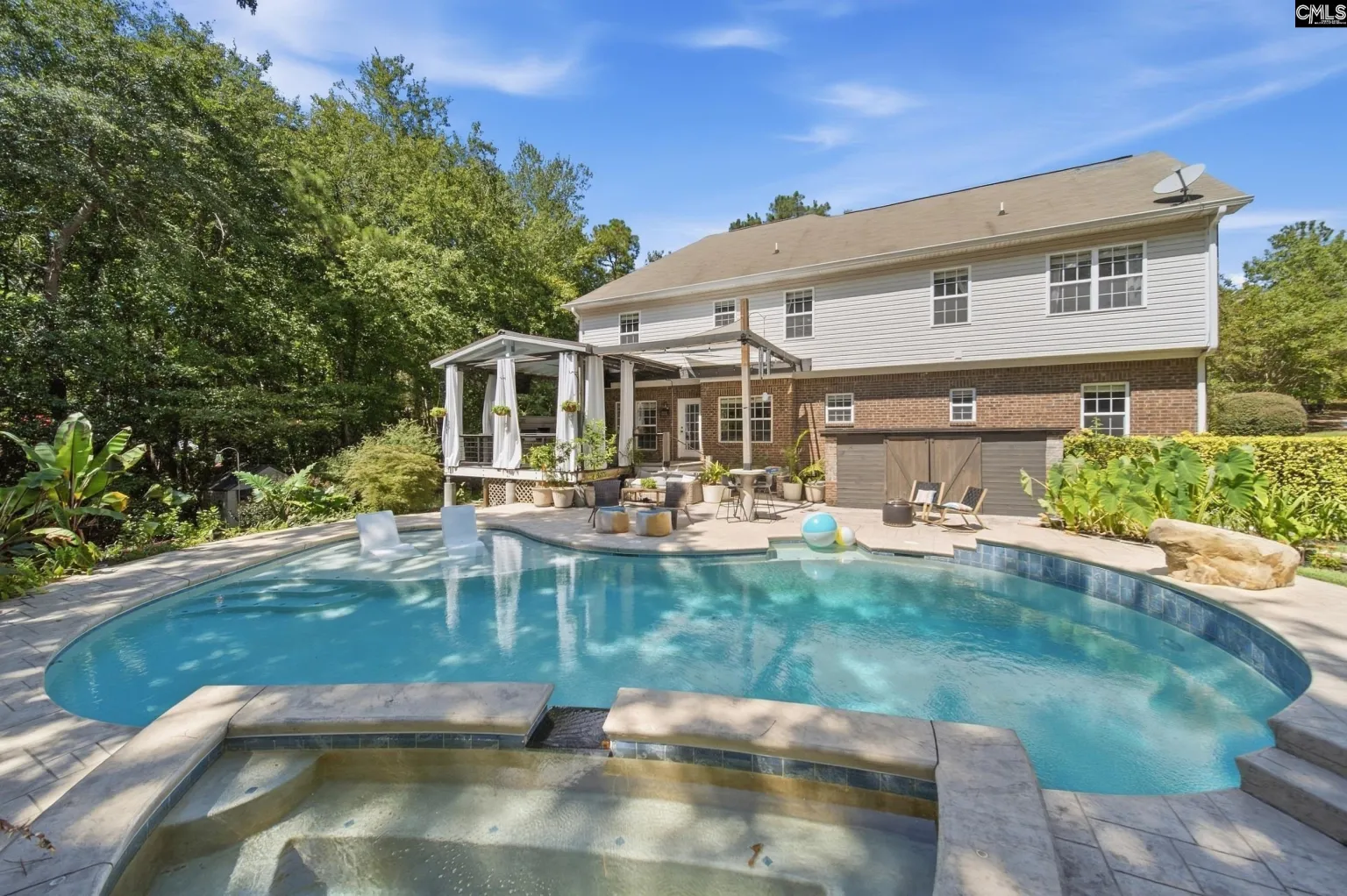 718 Sparrow Hawk Court