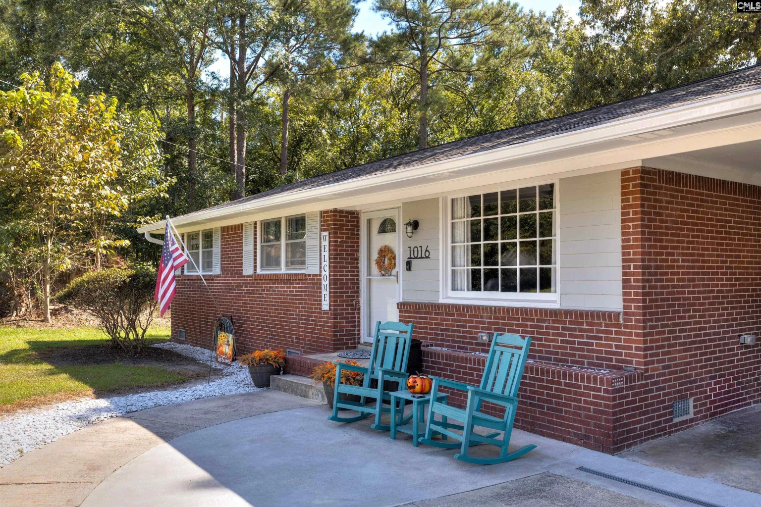1016 Donna Drive