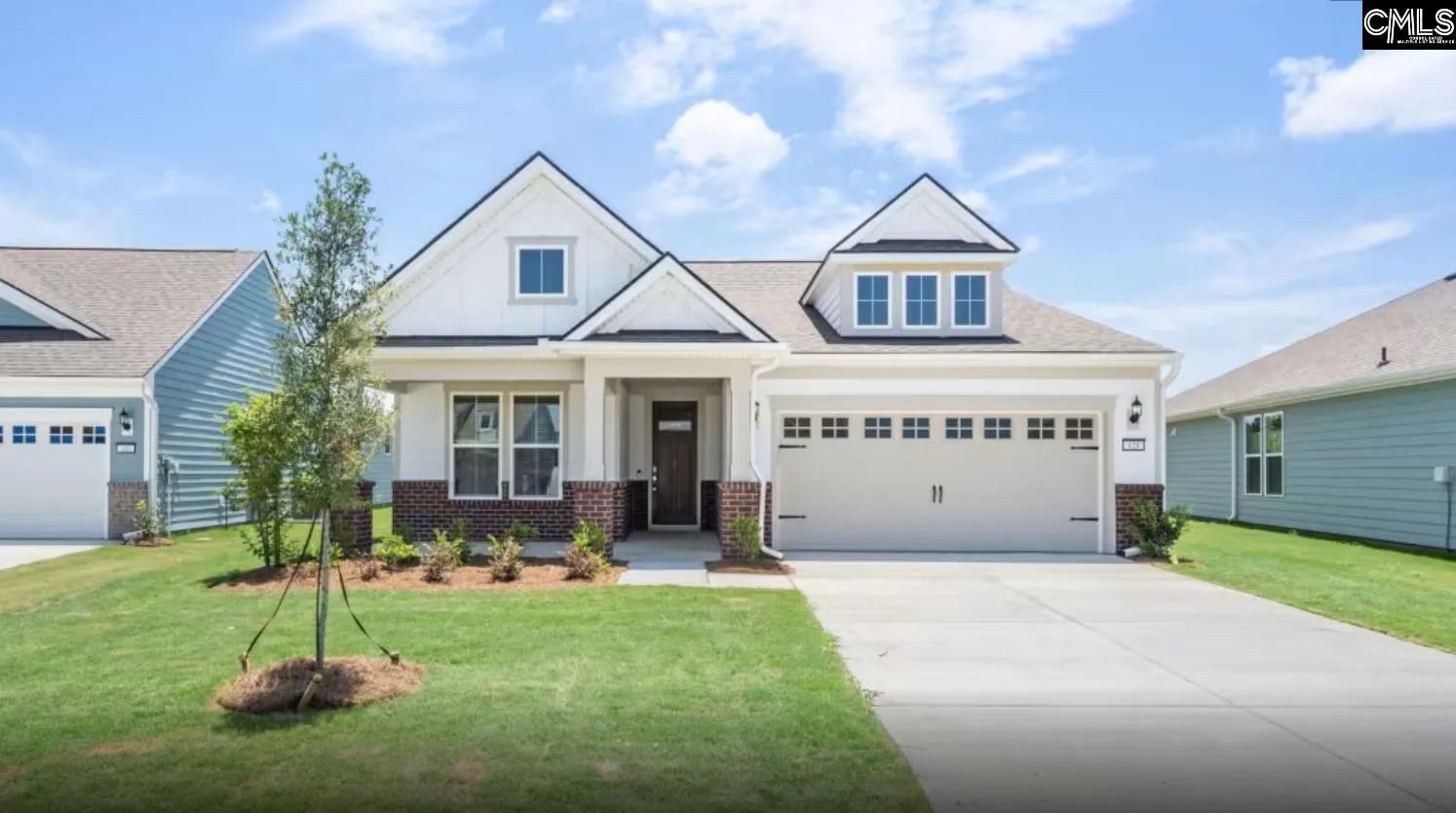 487 Oakleaf Chase Circle