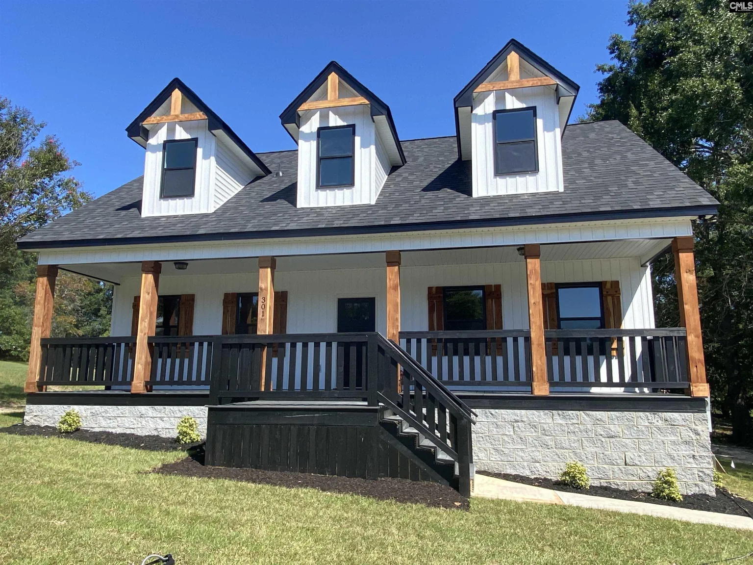 301 Village Lane