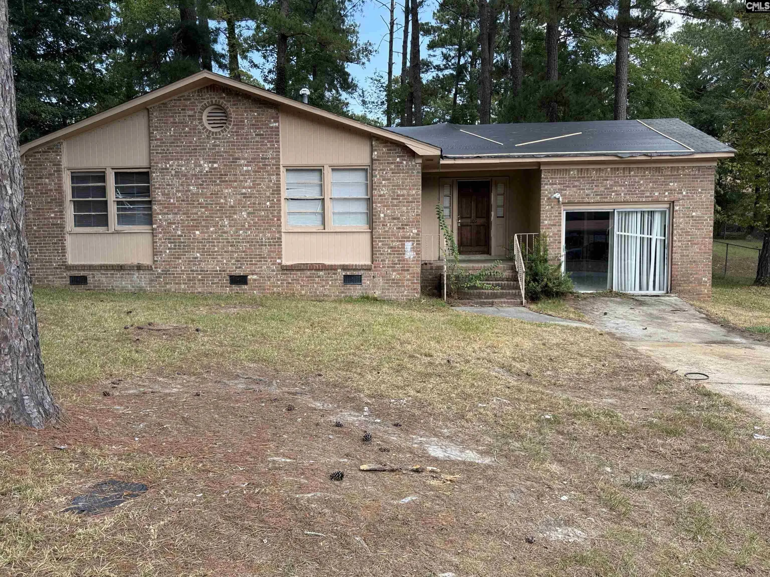 105 Saddlefield Road