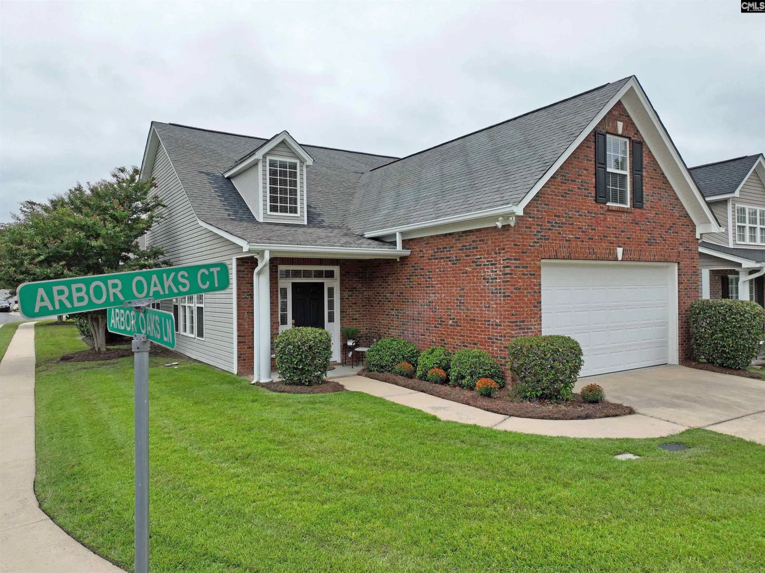 1 Arbor Oaks Court