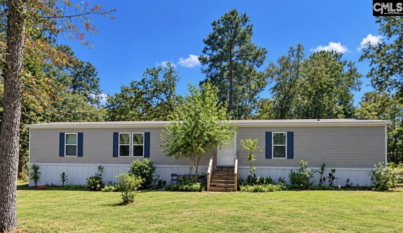 85 Robinson Lane