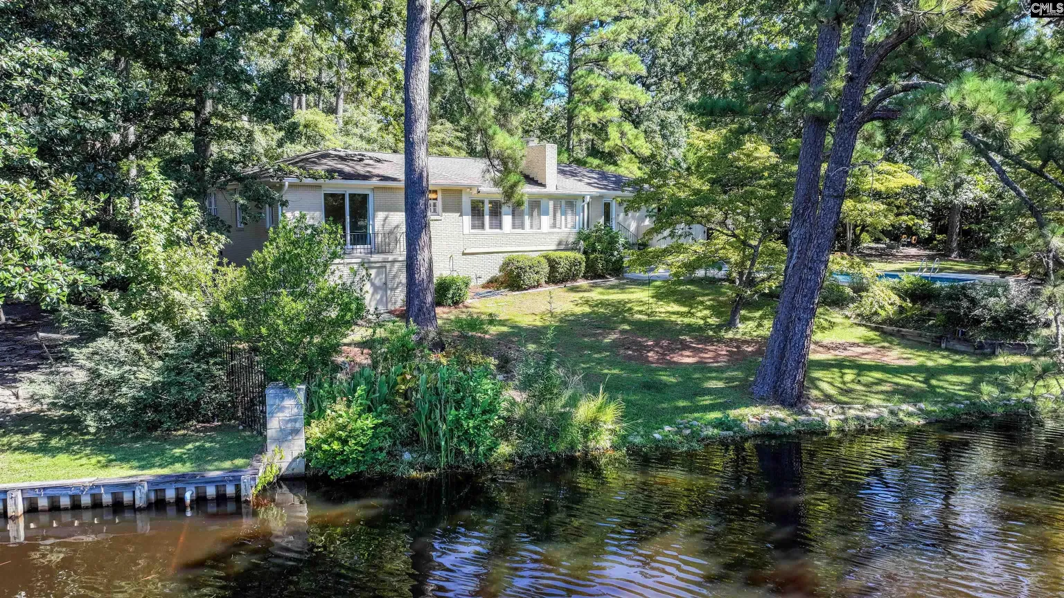 3646 Northshore Road