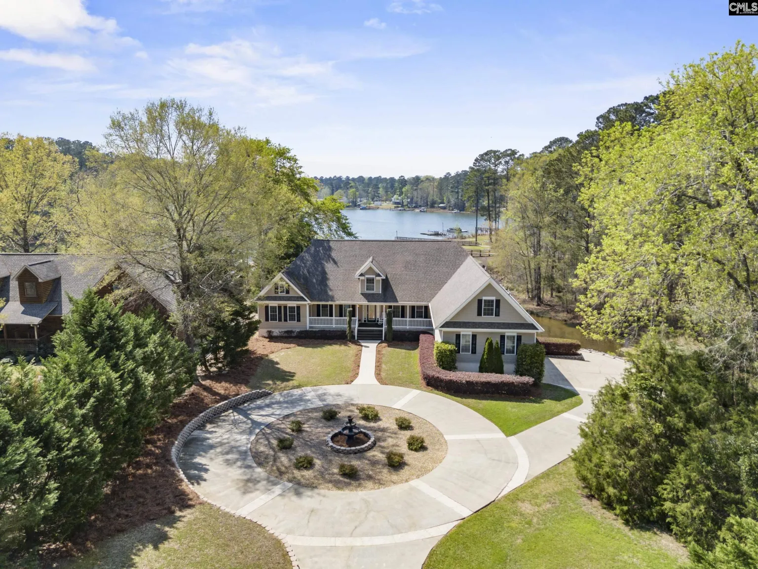 116 Lakeside Road