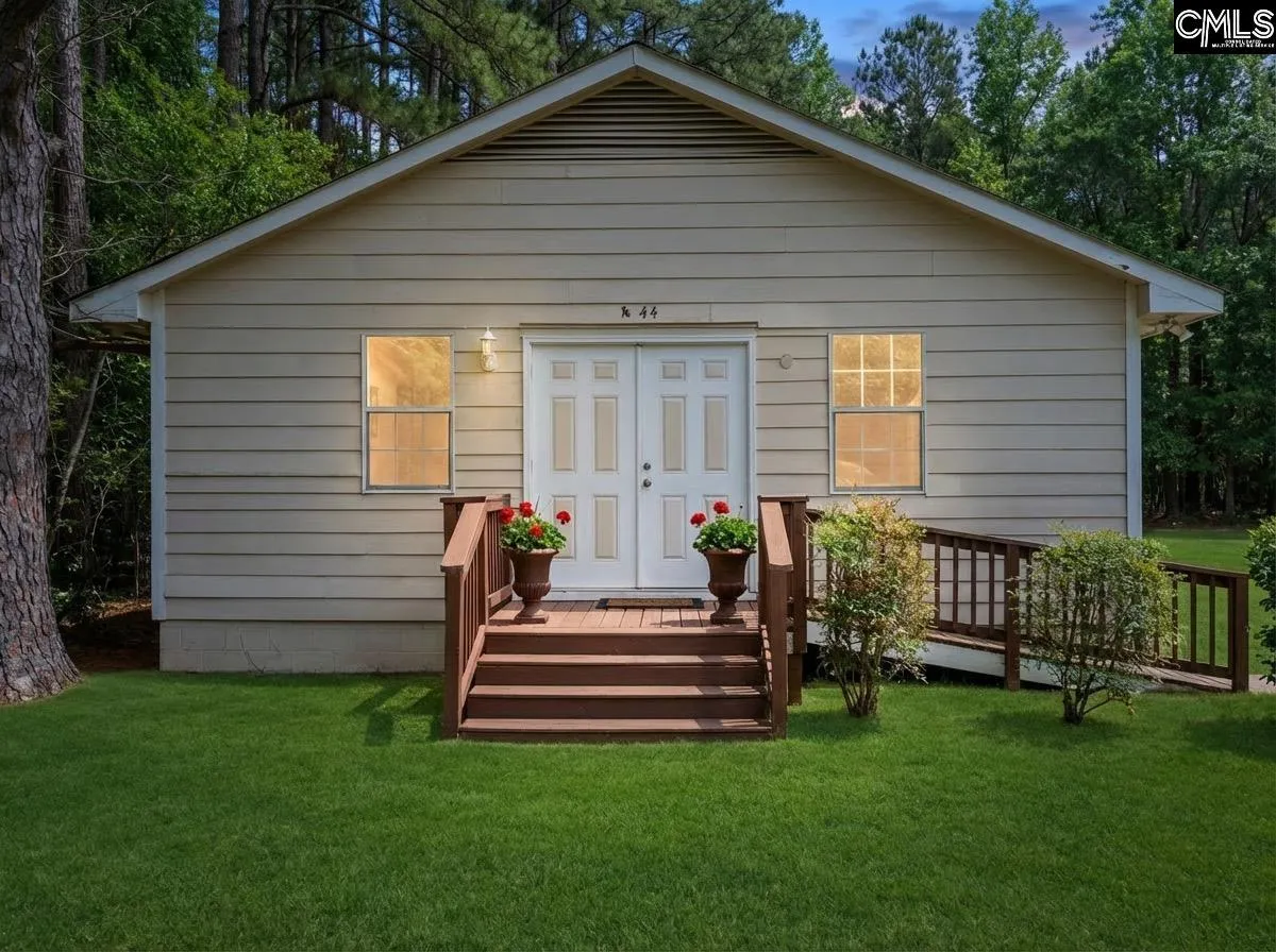 4044 delta height Road