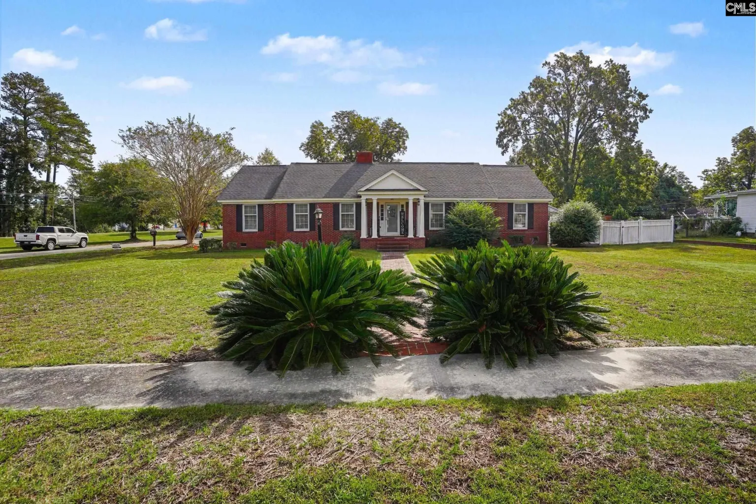 203 Farr Avenue