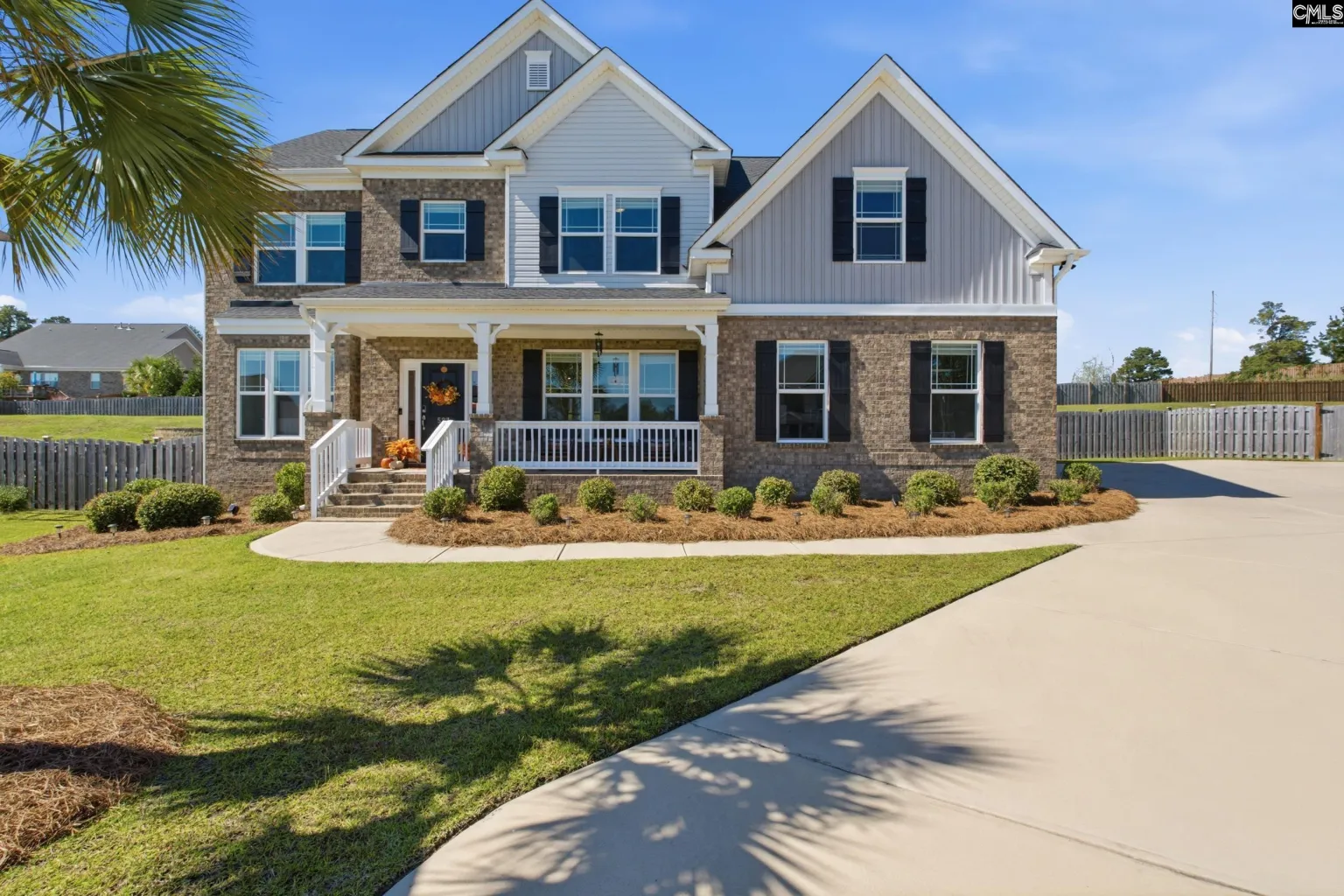 527 Radnor Hunt Court