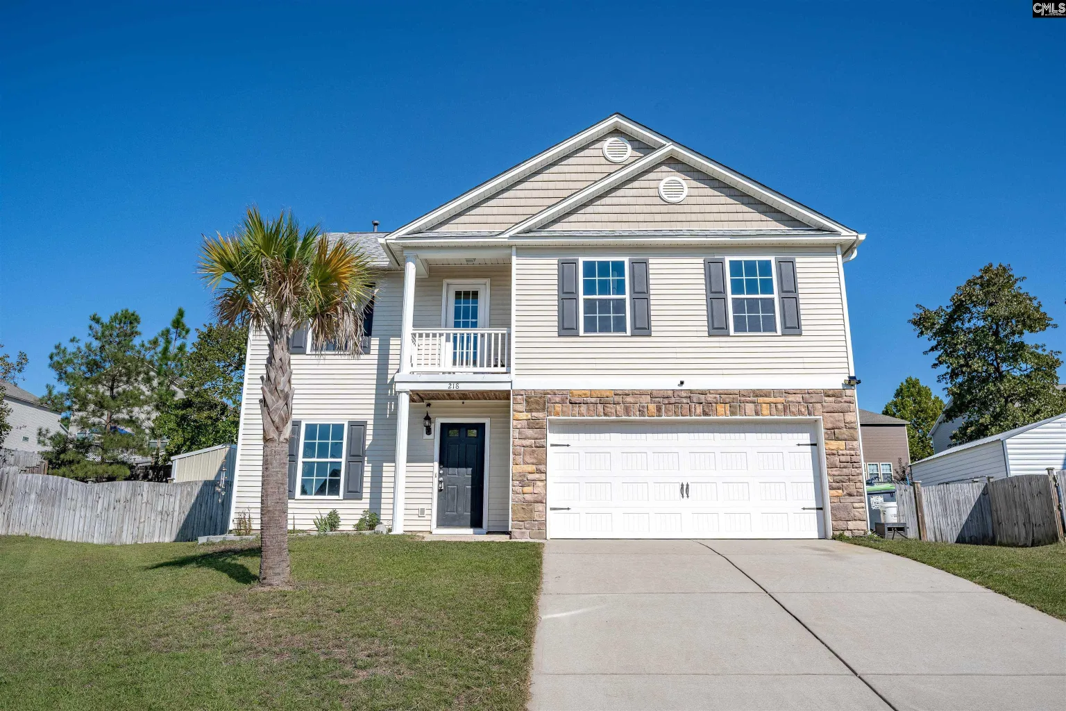 218 Pico Place