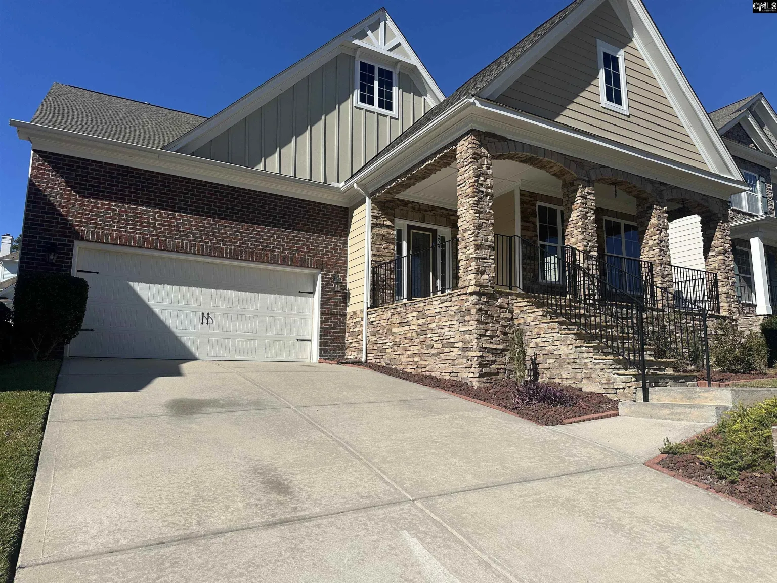 254 Thacher Loop